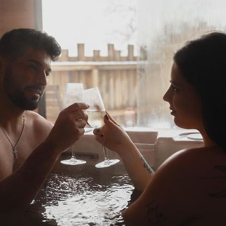La Cabane Ofuro Villa Celles  Dış mekan fotoğraf